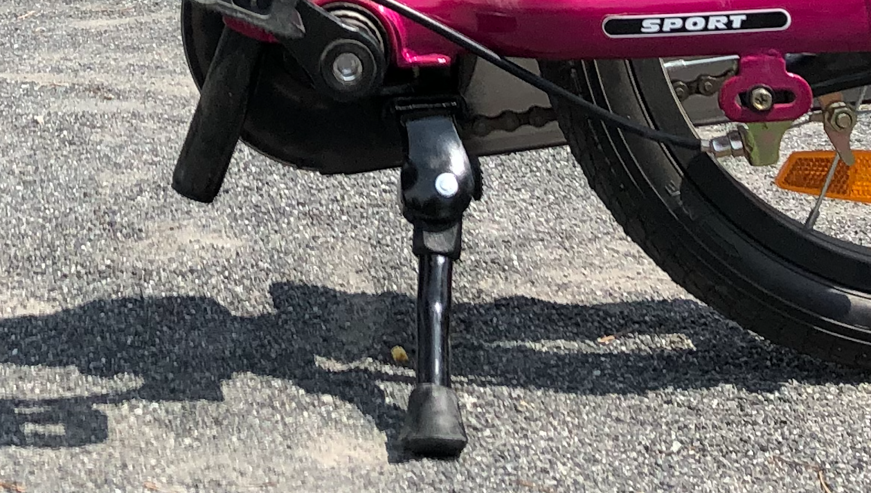 口コミ】ストライダー14x専用キックスタンドの評判 #5｜生活とお金のメモ帳